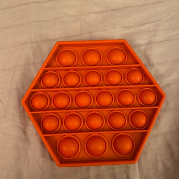 Pop it’s - Picture 3 of 3